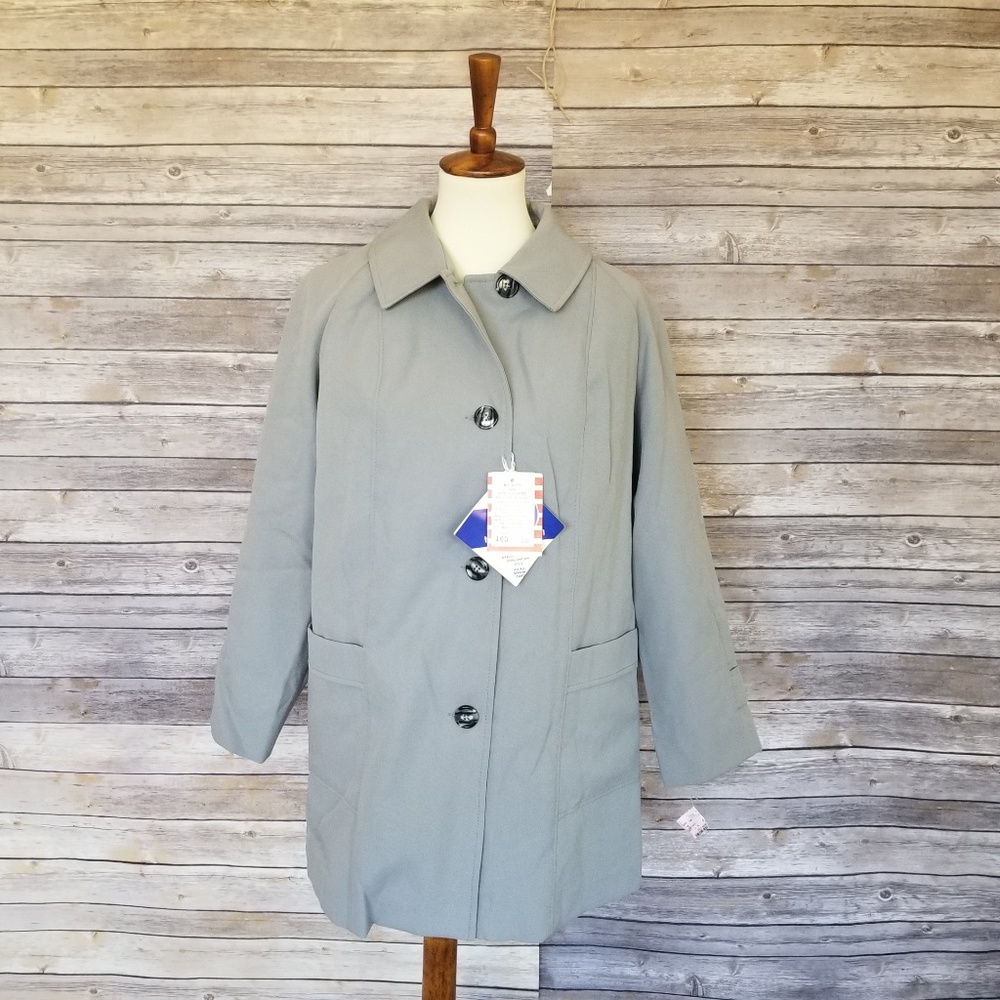 New vintage UNION MADE ILGWU zip-in lining coat